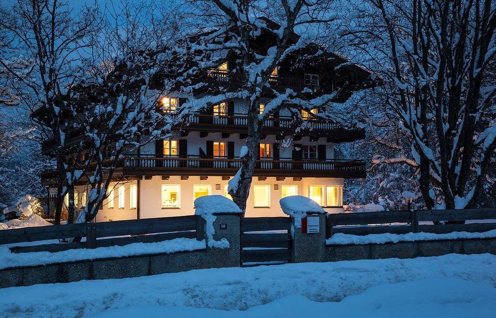 ホテル Haus Auerbach オーバーアウドルフ エクステリア 写真